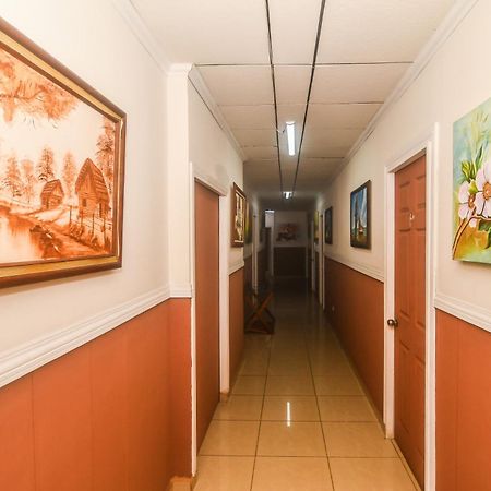 Hotel Aldea Chorotega プンタレナス エクステリア 写真