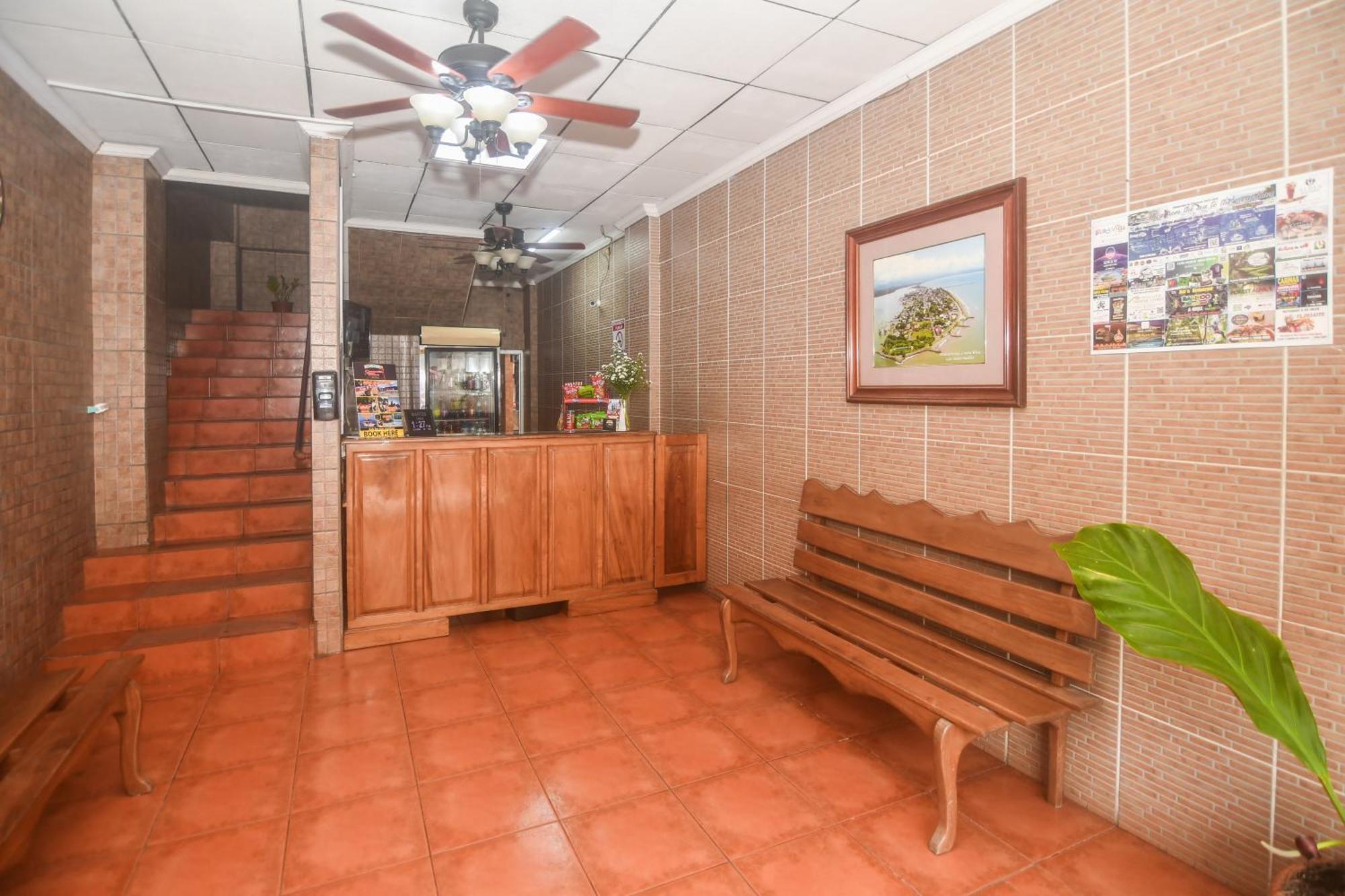 Hotel Aldea Chorotega プンタレナス エクステリア 写真